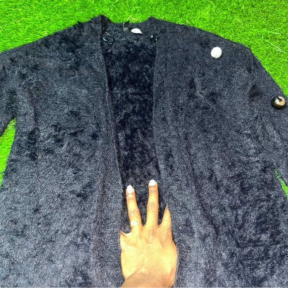 H&M full fur cardigan ⛔️FIXED FIXED FIXED NO OFFERS PLZ⛔️ - Picture 4 of 6